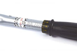 AOK 3/8" Profi Momentsleutel 20-110 Nm -Hbm-Machines Winkel hbm 058 67.jpg 1200x600 df1ecebc88