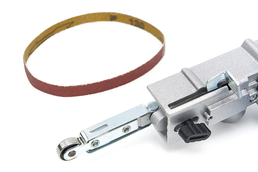 HBM Powerfile / Stripschuurmachine / Bandschuurmachine Met Stofopvang - 400 Watt. Inclusief 10 Schuurbanden 7 HBM Powerfile / Stripschuurmachine / Bandschuurmachine Met Stofopvang - 400 Watt. Inclusief 10 Schuurbanden - Afbeelding 7